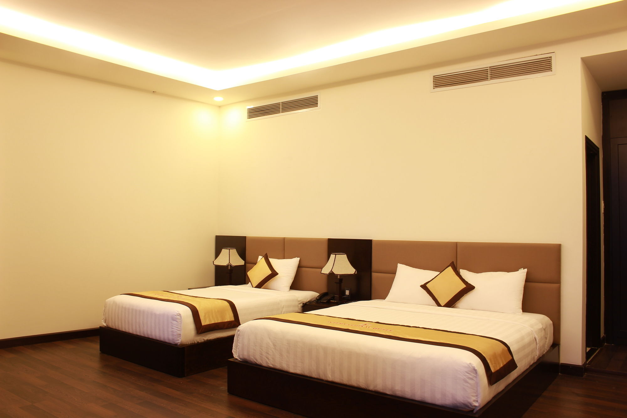 International Hotel Can Tho Bagian luar foto